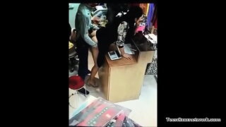 Chinese teen fucking crazy in shop 