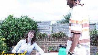 Big Round Ass MILF Fucked In The Backyard By BBC 